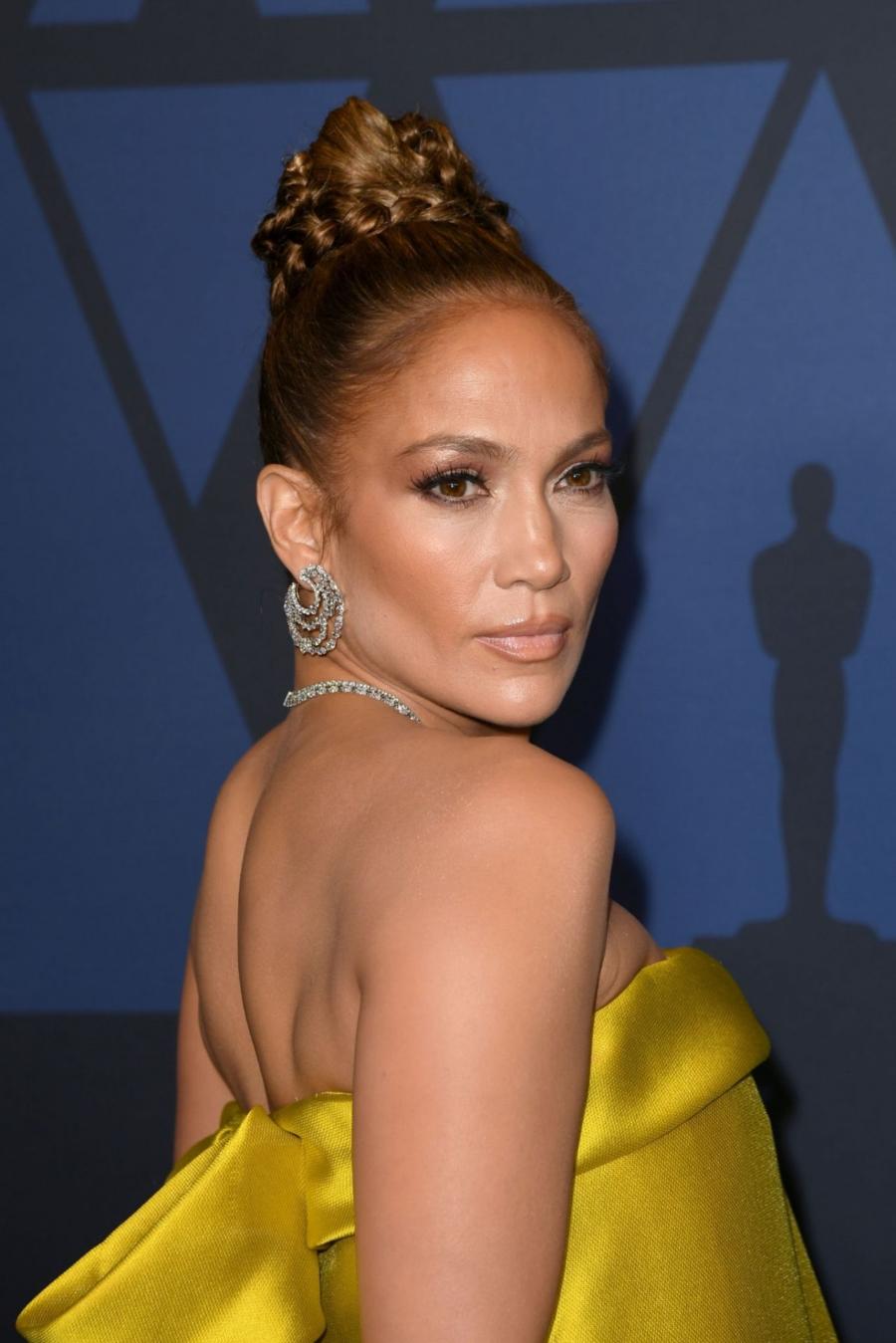 American Model Jennifer Lopez at 2019 Governors Awards 23